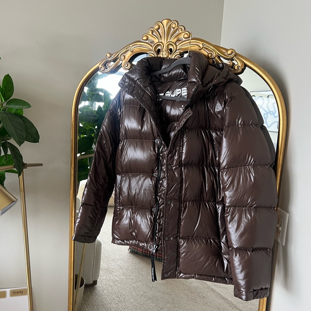 Aritzia Super Puff